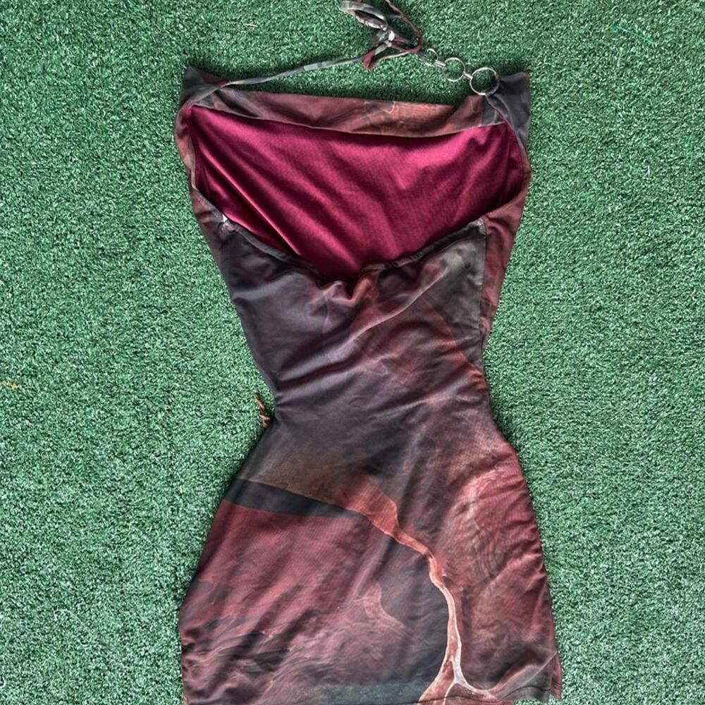 Y2k styled dress with cutout and rings - Picture 2 of 4
